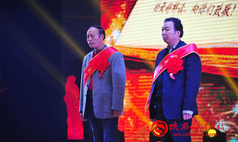 2013年12月，被潼关县委、县政府评为“最美潼关人”。图片由同焕芳提供。
