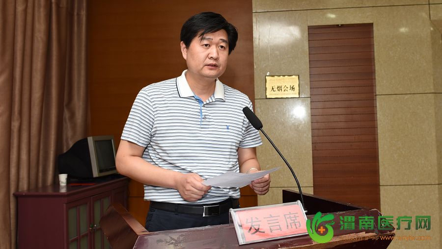   澄城县政府作大会交流发言。 记者杨青山 实习记者李倩 摄