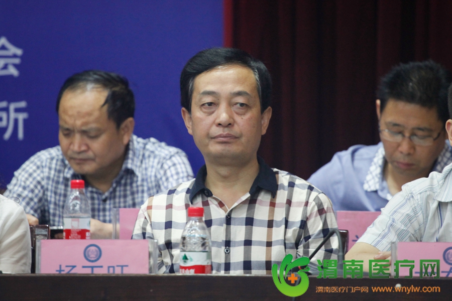 渭南市总工会调研员杨丁旺出席开幕式 记者 赵雷 刘璐瑶摄