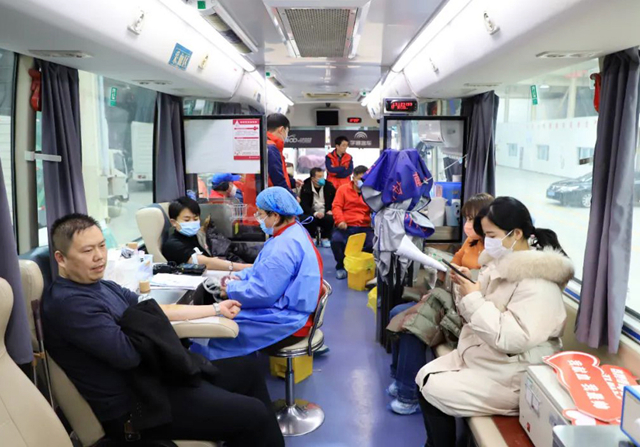 陕西云康顺展智能装备制造产业园开展无偿献血活动。