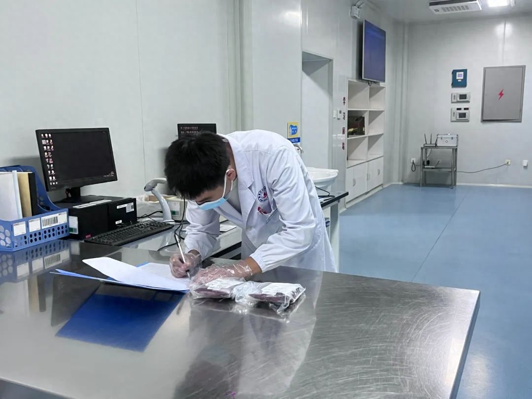 渭南市中心血站开展2023年采供血信息管理系统应急演练1.jpg