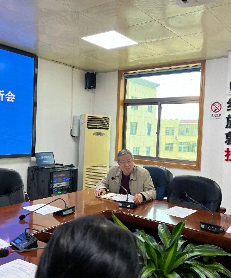 渭南市中心血站召开2023年第三季度质量分析会8.jpg